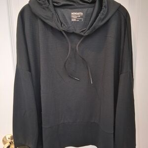 Mondetta Women's Black Hoodie